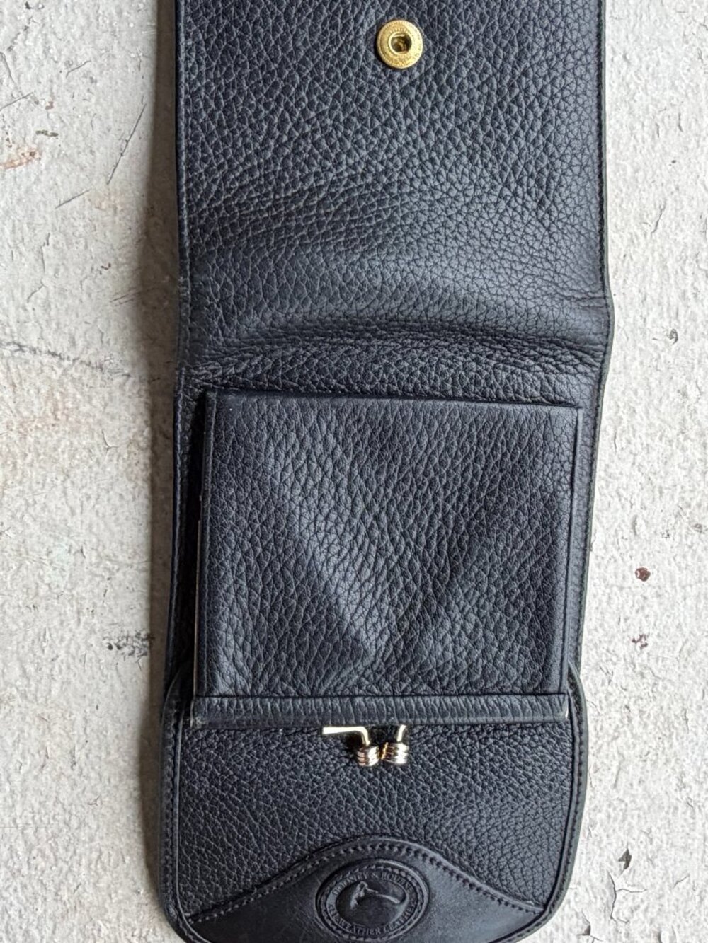 Dooney & Bourke Vintage USA 90s All Black Small Kisslock Coin Purse Wallet - Picture 3 of 9